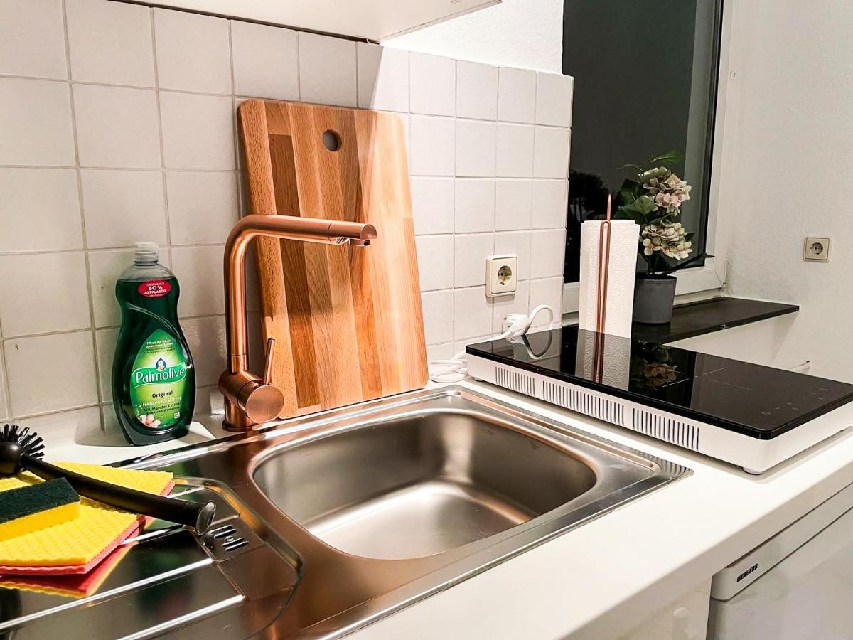 Apartment Fuer 3 Gaeste Kostenlose Parkplaetze Und Lift Ганновер Екстер'єр фото