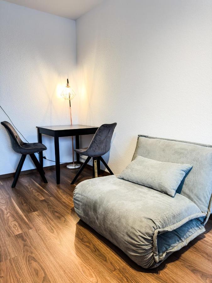 Apartment Fuer 3 Gaeste Kostenlose Parkplaetze Und Lift Ганновер Екстер'єр фото