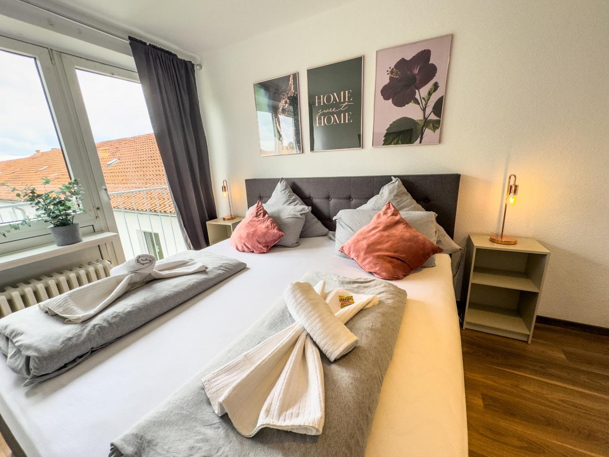 Apartment Fuer 3 Gaeste Kostenlose Parkplaetze Und Lift Ганновер Екстер'єр фото
